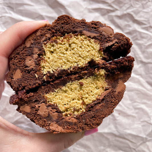 Dubai Chocolate Stuffed Cookie