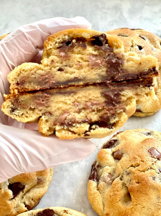 Chocolate Chip Cookie